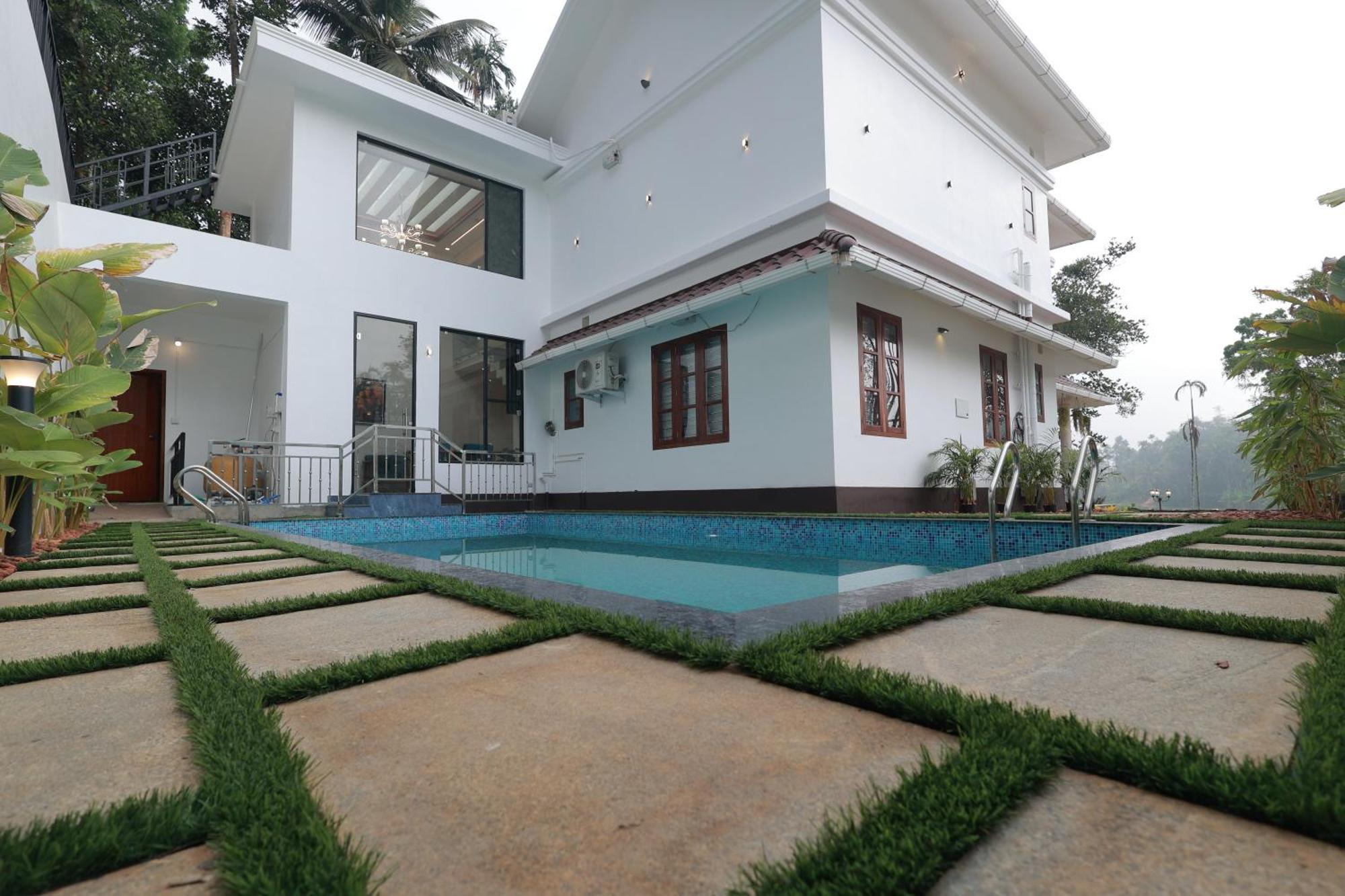 Tatvaura Resort Wayanad Padinjarathara Exterior foto